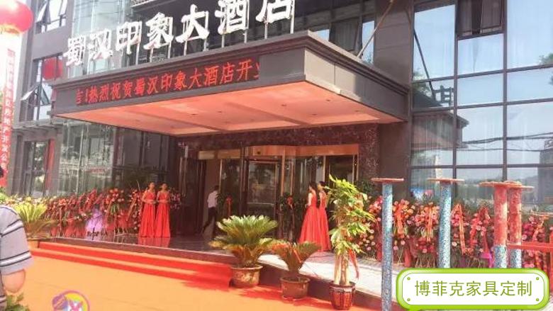 20191223/5e0070844a252.jpg 臨潼蜀漢印象大酒店家具定制案例.jpg