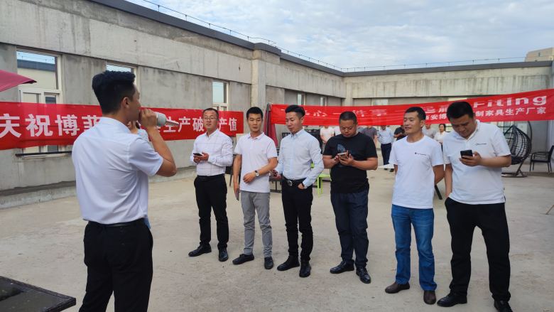 博菲克雨點團(tuán)隊進(jìn)行動員.jpg